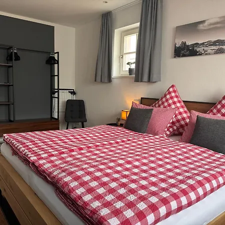 Lägenhet Haus Vogl - Mit Priv. Sauna Und Traumhaften Salzwasser-pool *