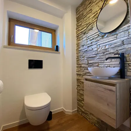 Haus Vogl - Mit Privater Sauna Und Beheizten Salzwasser Pool In Panoramalage Und Naehe Zu Salzburg Und Berchtesgaden Appartement Anger