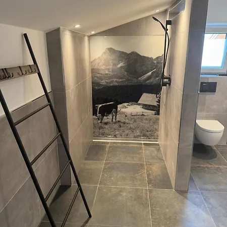 Haus Vogl - Mit Privater Sauna Und Beheizten Salzwasser Pool In Panoramalage Und Naehe Zu Salzburg Und Berchtesgaden *
