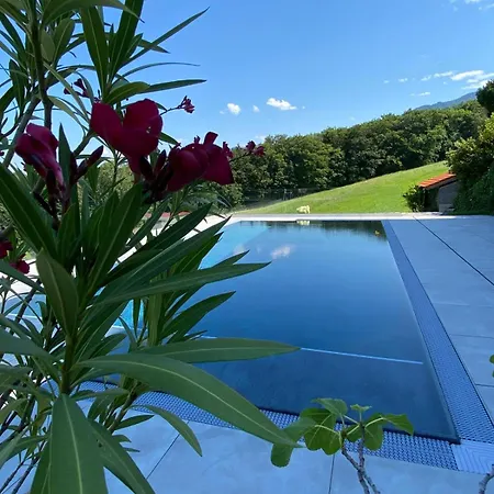 Haus Vogl - Mit Privater Sauna Und Beheizten Salzwasser Pool In Panoramalage Und Naehe Zu Salzburg Und Berchtesgaden Appartement Anger