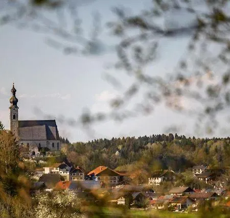 Haus Vogl Anger - Ferienwohnungen Mit Privater Sauna Und Beheizten Salzwasser Pool In Panoramalage *