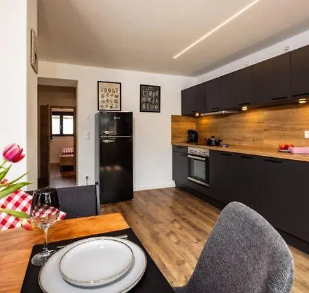 아파트 Haus Vogl Anger - Ferienwohnungen Mit Privater Sauna Und Beheizten Salzwasser Pool In Panoramalage 앙게르