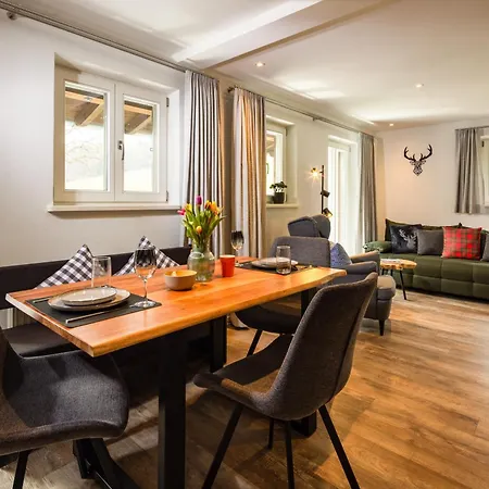 Haus Vogl - Mit Privater Sauna Und Beheizten Salzwasser Pool In Panoramalage Und Naehe Zu Salzburg Und Berchtesgaden